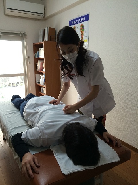 名古屋中医学研究所　生徒の練習風景