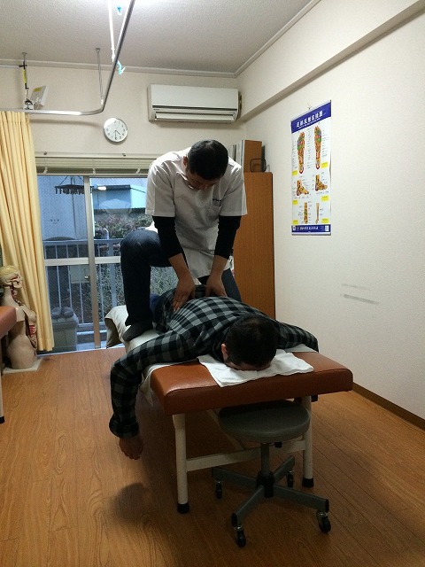 名古屋中医学研究所　生徒の練習風景